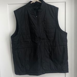 XL Men’s North Face vest - black